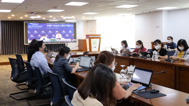 Diễn đàn Kinh tế Việt Nam lần thứ 4 diễn ra ngày 5/6 tại TP HCM Dien dan Kinh te Viet Nam lan thu 4 dien ra ngay 5/6 tai TP HCM