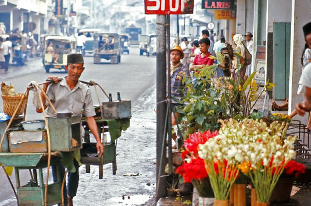 Ảnh lột tả chân thực cuộc sống người dân Indonesia những năm 1970 Anh lot ta chan thuc cuoc song nguoi dan Indonesia nhung nam 1970