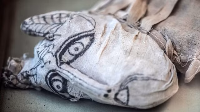 Tuc uop xac noi tieng cua nguoi Ai Cap co dai-Hinh-5