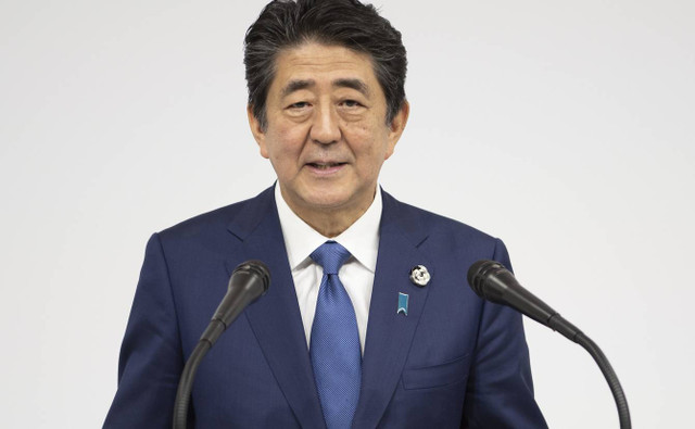 Những bê bối của ông Shinzo Abe khi đương chức Thủ tướng Nhật - Hình 4 Nhung be boi cua ong Shinzo Abe khi duong chuc Thu tuong Nhat-Hinh-4