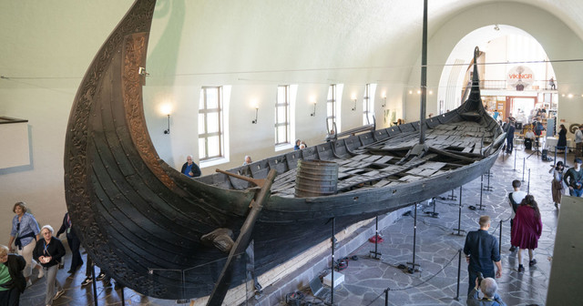 Biết gì về con tàu người Viking dùng mai táng nhà vua? - Hình 7 Biet gi ve con tau nguoi Viking dung mai tang nha vua?-Hinh-7