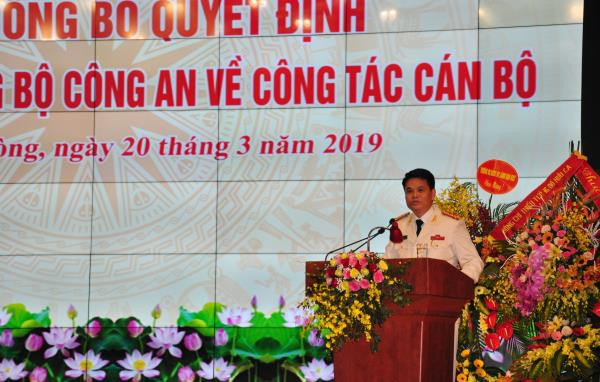 Tân Giám đốc Công an thành phố Hải Phòng hứa gì ngày nhậm chức? - Hình 2 Tan Giam doc Cong an thanh pho Hai Phong hua gi ngay nham chuc?-Hinh-2