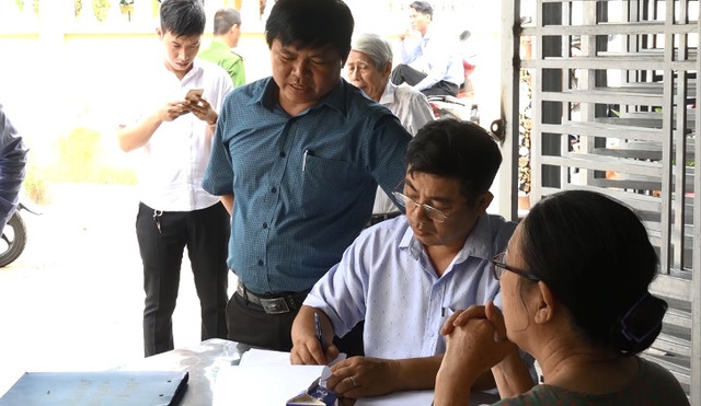 Bắt cơ sở chế biến nội tạng trong nhà vệ sinh bán cho quán nhậu - Hình 2 Bat co so che bien noi tang trong nha ve sinh ban cho quan nhau-Hinh-2
