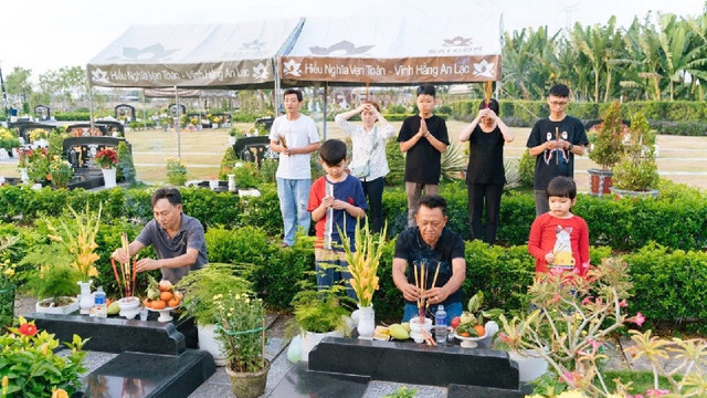 Tảo mộ Tết Thanh minh năm 2023: Ngày giờ nào tốt nhất? - Hình 5 Tao mo Tet Thanh minh nam 2023: Ngay gio nao tot nhat?-Hinh-5