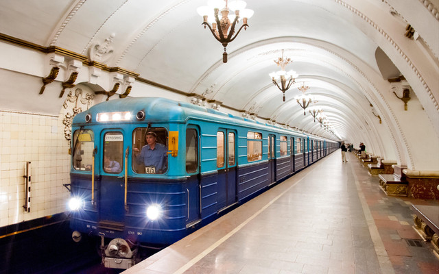 Khám phá cung điện ngầm dưới lòng đất ở thủ đô Moscow Kham pha cung dien ngam duoi long dat o thu do Moscow