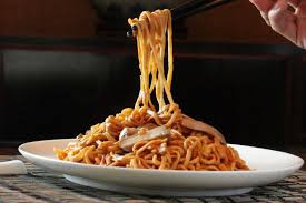 Độc lạ món mì trường thọ được ăn đầu năm mới ở Trung Quốc - Hình 7 Doc la mon mi truong tho duoc an dau nam moi o Trung Quoc-Hinh-7