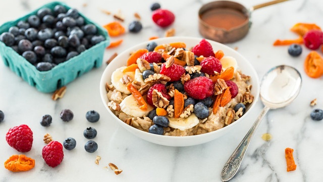 Khám phá thực đơn ăn uống đặc biệt của Hoàng gia Anh - Hình 3 Kham pha thuc don an uong dac biet cua Hoang gia Anh-Hinh-3