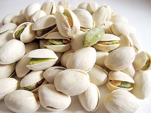 Những thực phẩm Tết “ngậm” hóa chất nên hạn chế ăn - Hình 4 Nhung thuc pham Tet “ngam” hoa chat nen han che an-Hinh-4