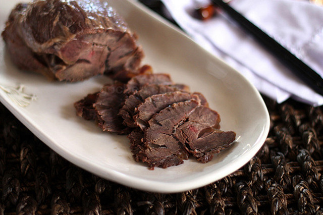 Trổ tài làm món bắp bò ngâm mắm ngon tuyệt ăn Tết - Hình 10 Tro tai lam mon bap bo ngam mam ngon tuyet an Tet-Hinh-10
