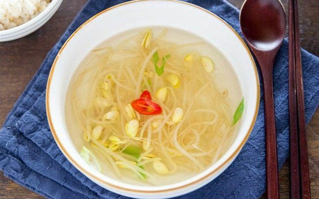 Những món canh giải rượu đơn giản, dễ nấu trong ngày Tết - Hình 6 Nhung mon canh giai ruou don gian, de nau trong ngay Tet-Hinh-6