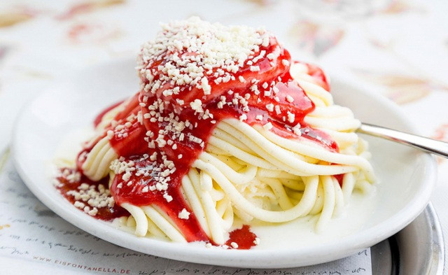 Món kem nổi tiếng của Đức nhìn tưởng mỳ Spaghettieis - Hình 8 Mon kem noi tieng cua Duc nhin tuong my Spaghettieis-Hinh-8