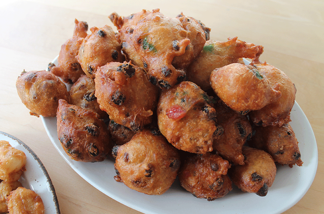 Đoàn Văn Hậu có cơ hội thử nhiều món ăn truyền thống giáng sinh ở Hà Lan - Hình 10 Doan Van Hau co co hoi thu nhieu mon an truyen thong giang sinh o Ha Lan-Hinh-10