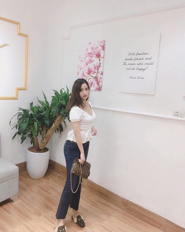 Vẻ đẹp trong sáng của nữ sinh Việt gây sốt báo ngoại - Hình 7 Ve dep trong sang cua nu sinh Viet gay sot bao ngoai-Hinh-7
