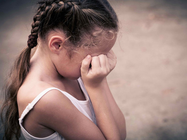 Bé gái 3 tuổi có “đèn đỏ” vì mẹ chăm bồi bổ loại thực phẩm này Be gai 3 tuoi co “den do” vi me cham boi bo loai thuc pham nay