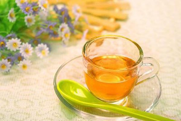 Những loại nước gây hại cơ thể nếu uống khi vừa ngủ dậy - Hình 2 Nhung loai nuoc gay hai co the neu uong khi vua ngu day-Hinh-2