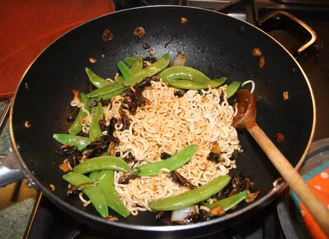 Nguoi My bat ve sau lam du mon kinh di-Hinh-7