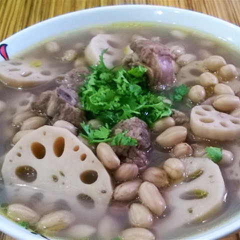 Món ăn giúp bổ máu lại hết nám trên mặt - Hình 6 Mon an giup bo mau lai het nam tren mat-Hinh-6