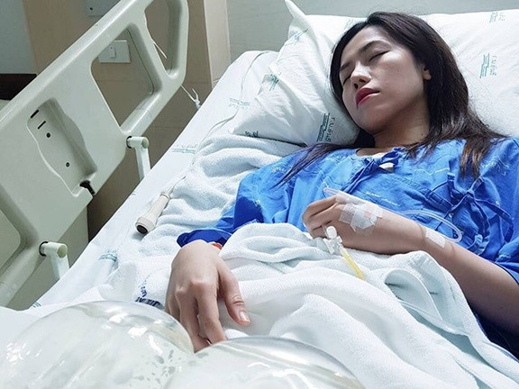 Hàng loạt sao Việt tháo túi ngực: Tiết lộ lý do khủng khiếp - Hình 7 Hang loat sao Viet thao tui nguc: Tiet lo ly do khung khiep-Hinh-7