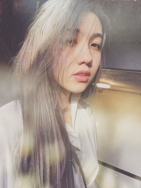 Me man voi nhung mai toc bach kim hut hon cua sao Viet-Hinh-10