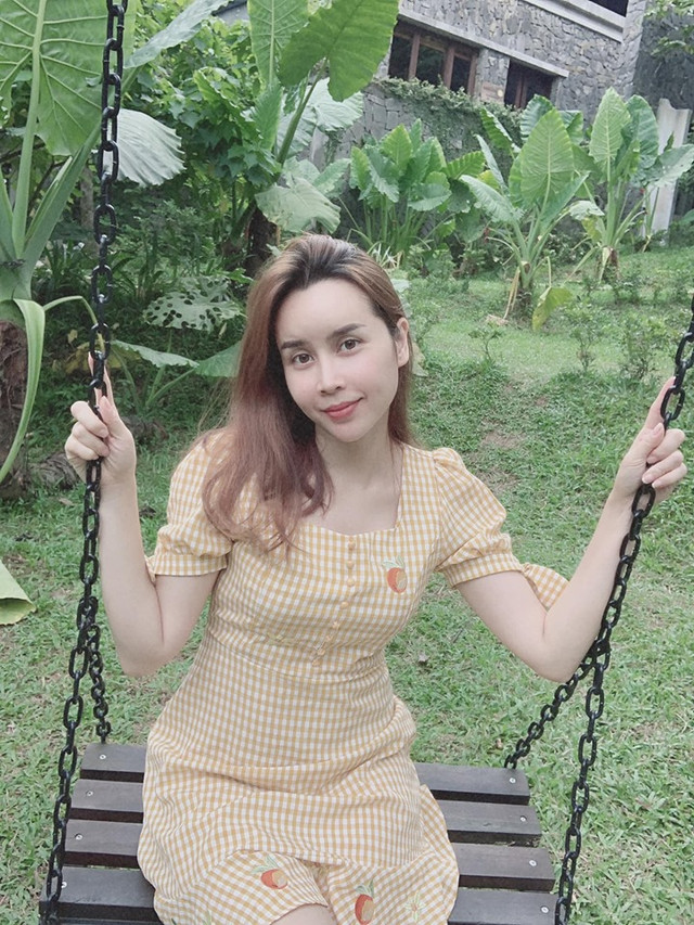 Sau khi đụng dao kéo, Lưu Hương Giang ngày càng nhuận sắc - Hình 5 Sau khi dung dao keo, Luu Huong Giang ngay cang nhuan sac-Hinh-5