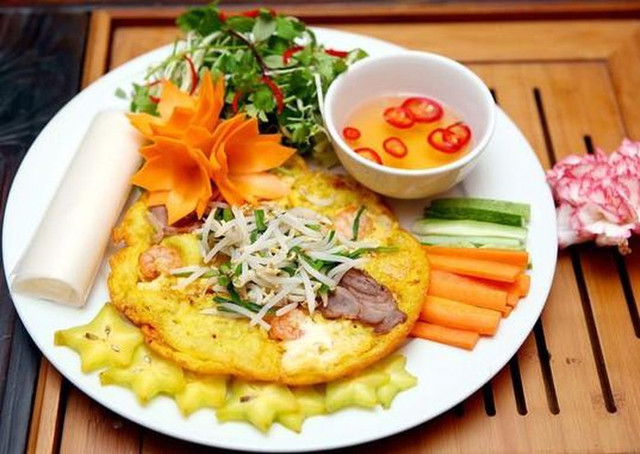 Những đặc sản đậm đà vị Huế mà du khách không thể bỏ qua - Hình 10 Nhung dac san dam da vi Hue ma du khach khong the bo qua-Hinh-10