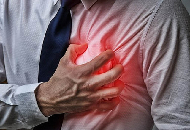 Cụ U70 đột tử trong nhà nghỉ với cô gái: Thượng mã phong nguy hiểm thế nào? - Hình 2 Cu U70 dot tu trong nha nghi voi co gai: Thuong ma phong nguy hiem the nao?-Hinh-2