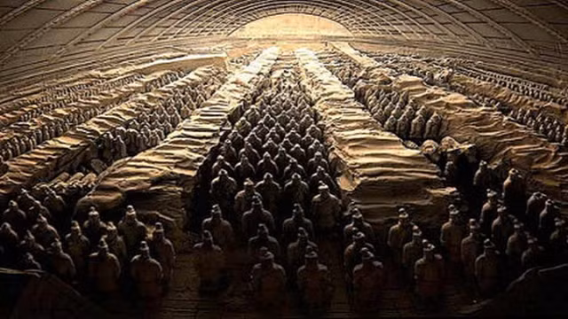 He lo ly do Tan Thuy Hoang cho lam doi quan dat nung giong nguoi that