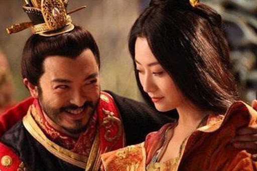 Vì sao hoàng đế Chu Hậu Chiếu có 100 quý tử nhưng không phải là con ruột - Hình 10 Vi sao hoang de Chu Hau Chieu co 100 quy tu nhung khong phai la con ruot-Hinh-10