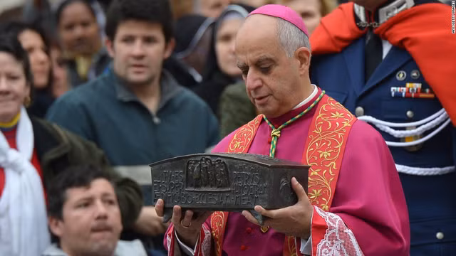 Bi an thu vi ve quoc gia 'ti hon' Vatican-Hinh-6