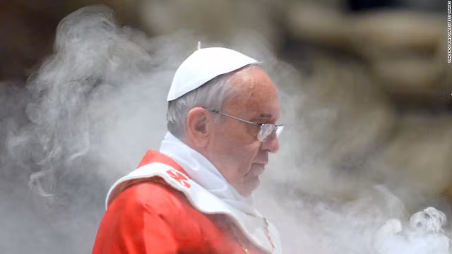 Bi an thu vi ve quoc gia 'ti hon' Vatican-Hinh-5