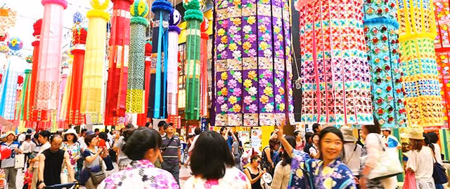 Nhung net van hoa doc dao thu vi ve ngay le That Tich o cac nuoc phuong Dong-Hinh-7