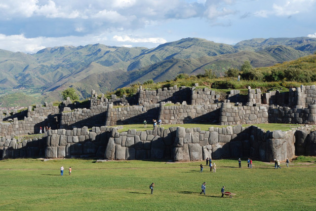 Bí ẩn những công trình kiến trúc cổ xưa hút khách - Hình 4 Bi an nhung cong trinh kien truc co xua hut khach-Hinh-4