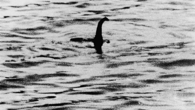 Nóng: Quái vật bí ẩn thời tiền sử ẩn náu ở hồ Loch Ness? - Hình 2 Nong: Quai vat bi an thoi tien su an nau o ho Loch Ness?-Hinh-2