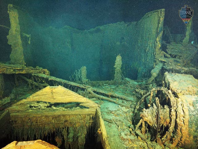 Bi an ve dom sang xuat hien o xac tau Titanic vua duoc giai ma-Hinh-7