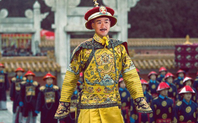 Long bào của hoàng đế Trung Quốc được làm sạch như nào? - Hình 10 Long bao cua hoang de Trung Quoc duoc lam sach nhu nao?-Hinh-10