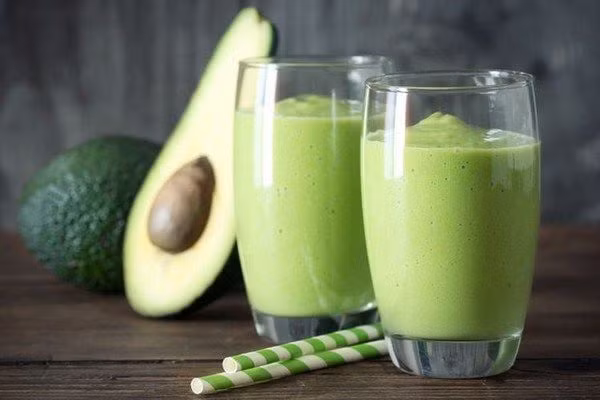 Thuc uong giau collagen giup lan da dep giua thoi tiet hanh kho