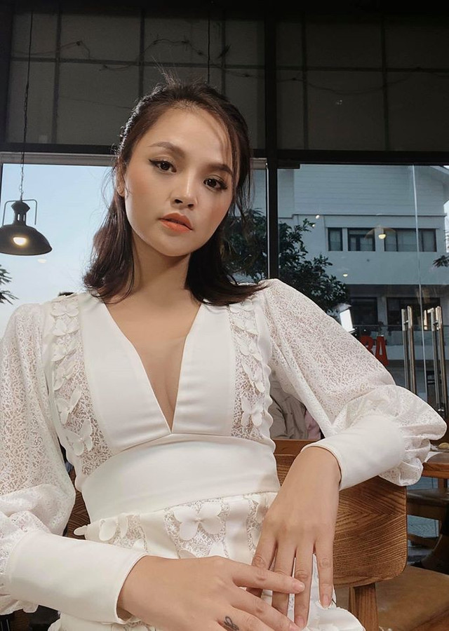 Gu thời trang cực gợi cảm của Thu Quỳnh - Hình 10 Gu thoi trang cuc goi cam cua Thu Quynh-Hinh-10