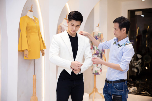 Gu thời trang nam tính của bạn trai tin đồn Lệ Quyên - Hình 9 Gu thoi trang nam tinh cua ban trai tin don Le Quyen-Hinh-9