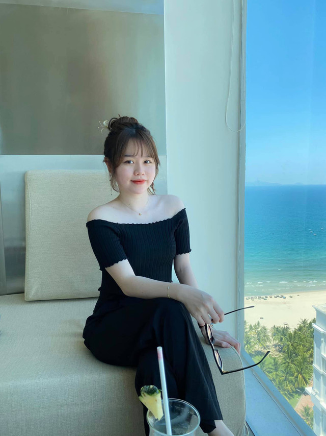Ngắm gu thời trang sành điệu của bạn gái cũ Quang Hải - Hình 5 Ngam gu thoi trang sanh dieu cua ban gai cu Quang Hai-Hinh-5