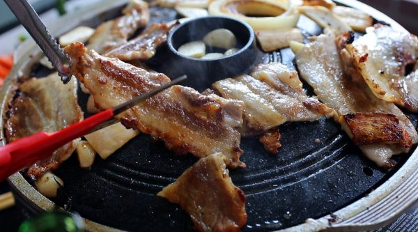 Những món ăn Hàn Quốc xuất nổi tiếng thế giới nhờ lên phim - Hình 4 Nhung mon an Han Quoc xuat noi tieng the gioi nho len phim-Hinh-4