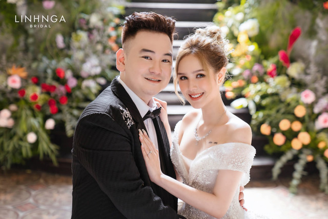 Chi tiết 3 váy cưới nửa tỷ của vợ streamer giàu nhất Việt Nam Chi tiet 3 vay cuoi nua ty cua vo streamer giau nhat Viet Nam