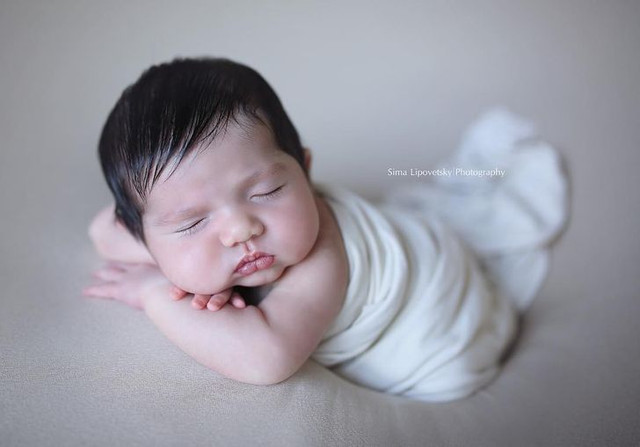 Ngắm bộ ảnh dễ thương tuyệt đỉnh của bé sơ sinh đang ngủ - Hình 5 Ngam bo anh de thuong tuyet dinh cua be so sinh dang ngu-Hinh-5