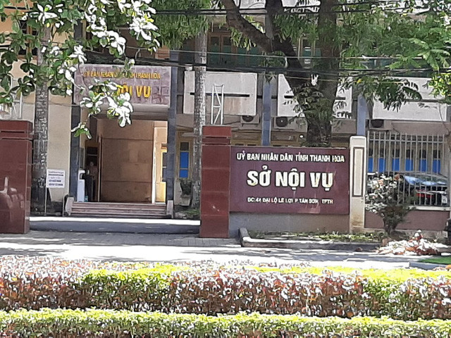 Trưởng phòng thuộc Sở Nội vụ Thanh Hóa bị đình chỉ vì đánh bạc Truong phong thuoc So Noi vu Thanh Hoa bi dinh chi vi danh bac