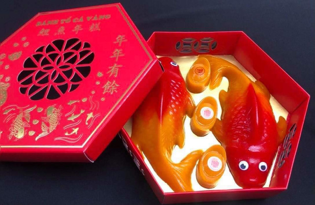 Biết gì về loại bánh Tổ cá chép được nhiều người Việt mua cúng ông Táo? - Hình 3 Biet gi ve loai banh To ca chep duoc nhieu nguoi Viet mua cung ong Tao?-Hinh-3