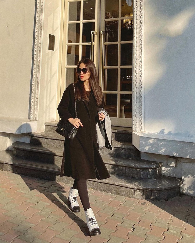 Ngắm thời trang đường phố cực chất của mỹ nhân Việt gần đây - Hình 11 Ngam thoi trang duong pho cuc chat cua my nhan Viet gan day-Hinh-11