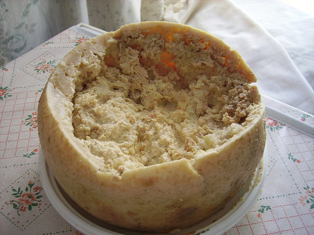 Những món ăn chứa độc tố nhưng lại trở thành đặc sản - Hình 7 Nhung mon an chua doc to nhung lai tro thanh dac san-Hinh-7