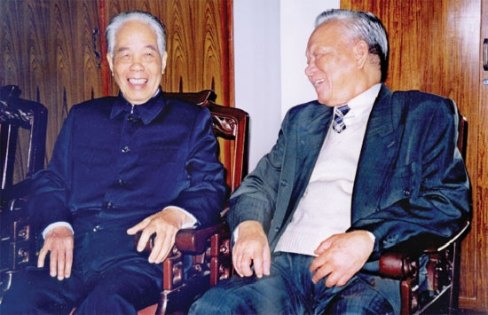 Nguyên Chủ tịch nước Lê Đức Anh: Một vị tướng, nhà lãnh đạo tài năng Nguyen Chu tich nuoc Le Duc Anh: Mot vi tuong, nha lanh dao tai nang