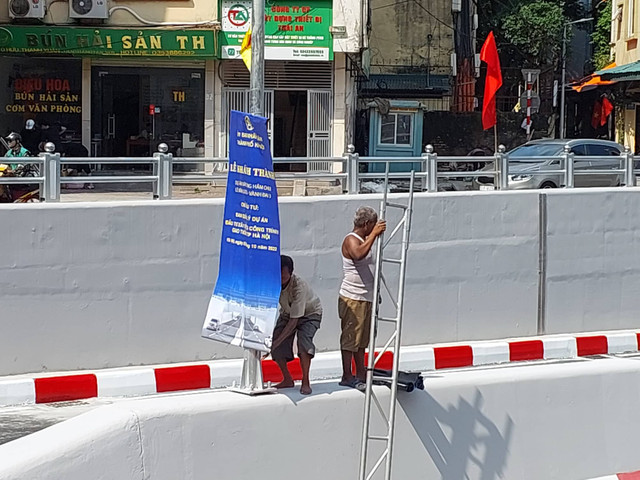 Cận cảnh hầm chui Lê Văn Lương - Khuất Duy Tiến được đầu tư hơn 700 tỷ đồng - Hình 8 Can canh ham chui Le Van Luong - Khuat Duy Tien duoc dau tu hon 700 ty dong-Hinh-8