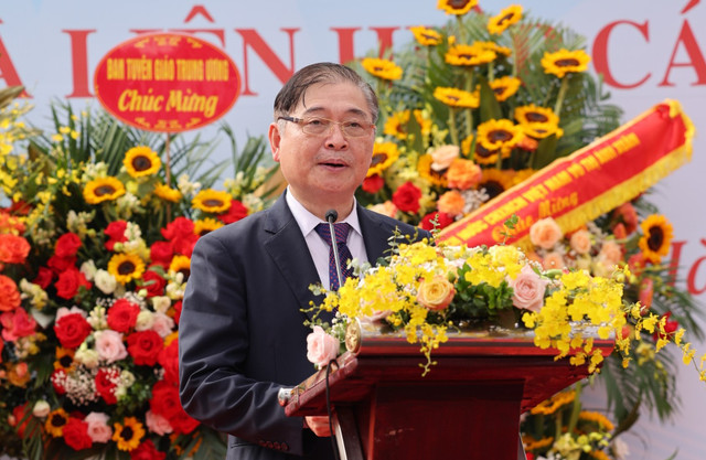 Nhiều lãnh đạo ban, ngành chúc mừng Khánh thành trụ sở VUSTA - Hình 2 Nhieu lanh dao ban, nganh chuc mung Khanh thanh tru so VUSTA-Hinh-2