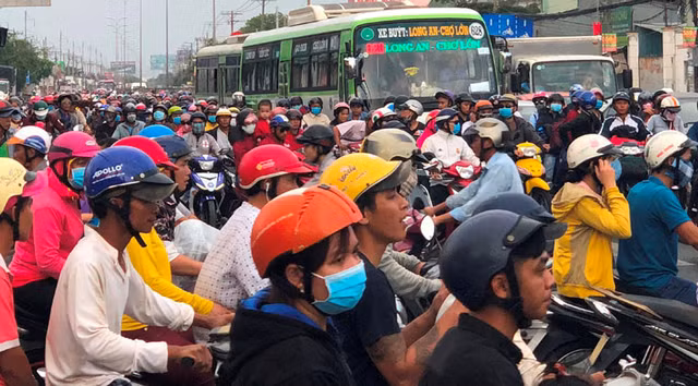 Dieu bat cap sau khi sap nhap 16 phuong o TP HCM